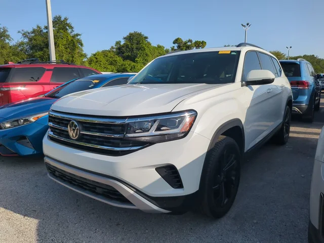2023 Volkswagen Atlas 2.0T SE w/Technology