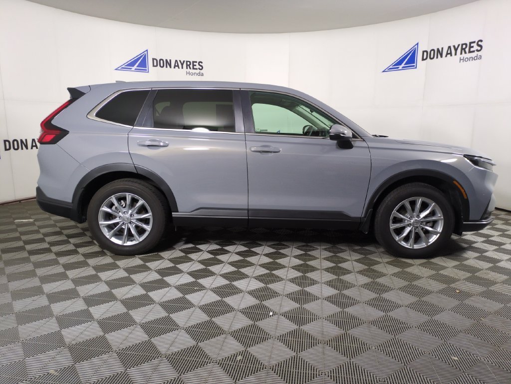 2025 Honda CR-V EX - Photo 11