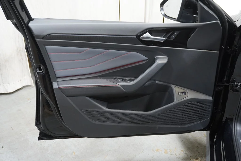 New 2027  Volkswagen 2.0T Autobahn image 21