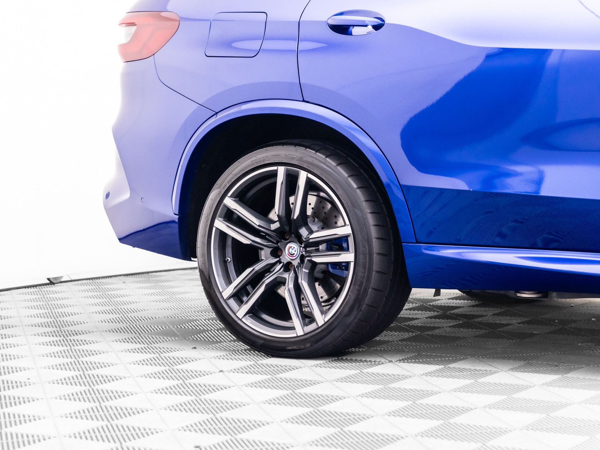 Used 2023 Blue BMW Base image 37