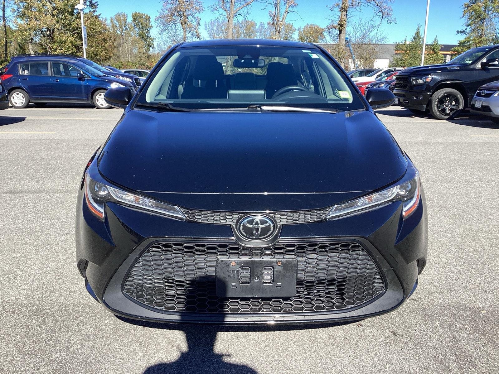 Used 2020 Black Sand Pearl Toyota LE image 2
