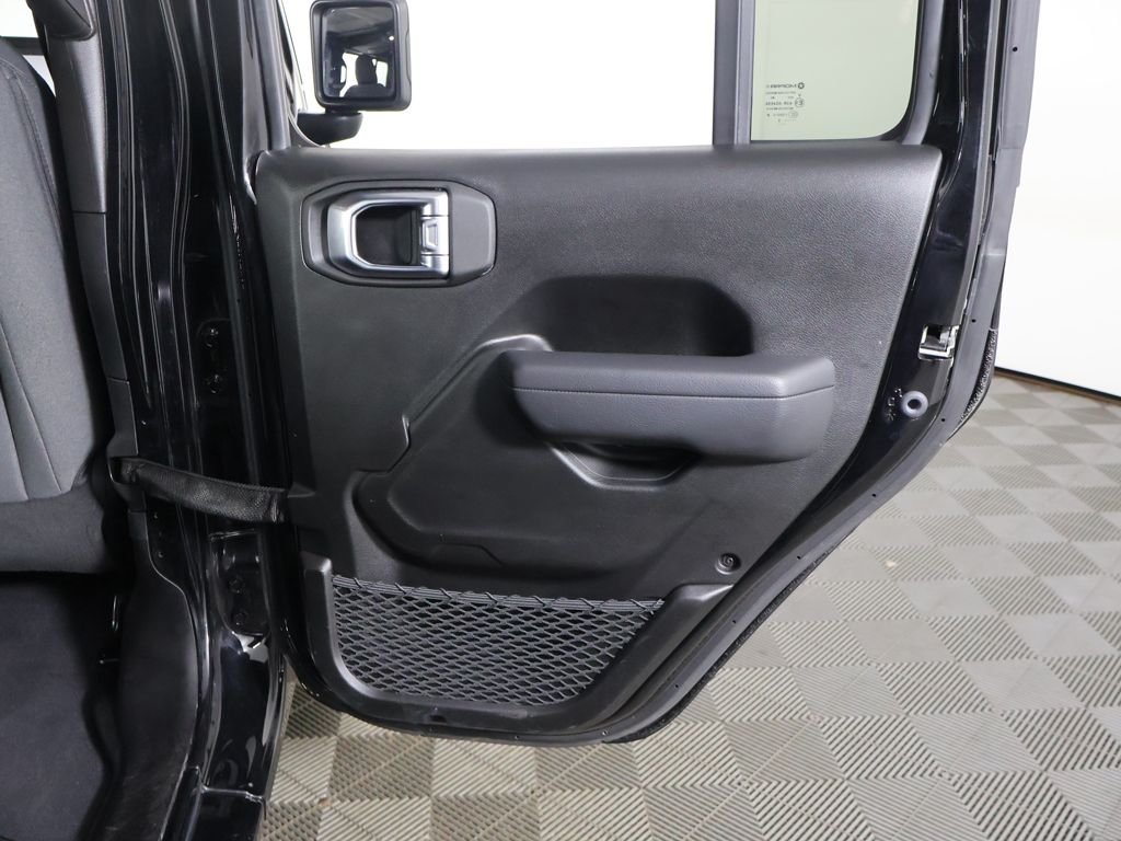 Used 2025 Black Jeep Sport S image 23