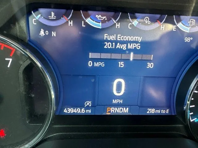 Used 2021 Silver Ford XLT image 3