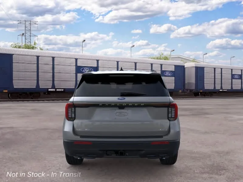 New 2026 Carbonized Gray Metallic Ford Active image 5