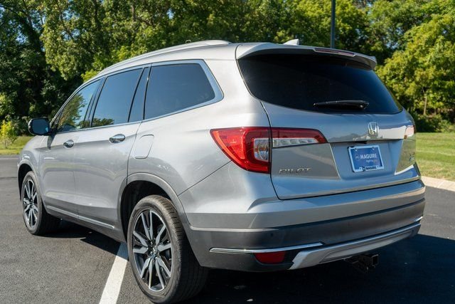 Used 2020 Modern Steel Metallic Honda Touring image 8