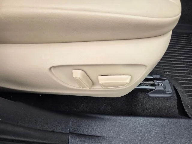 Certified Used 2023  Toyota XLE image 17