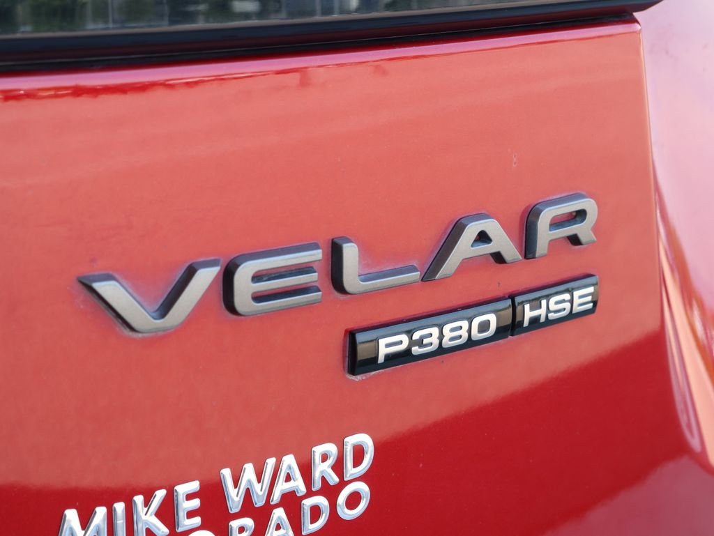 Used 2019 Red Land Rover HSE R-Dynamic image 40