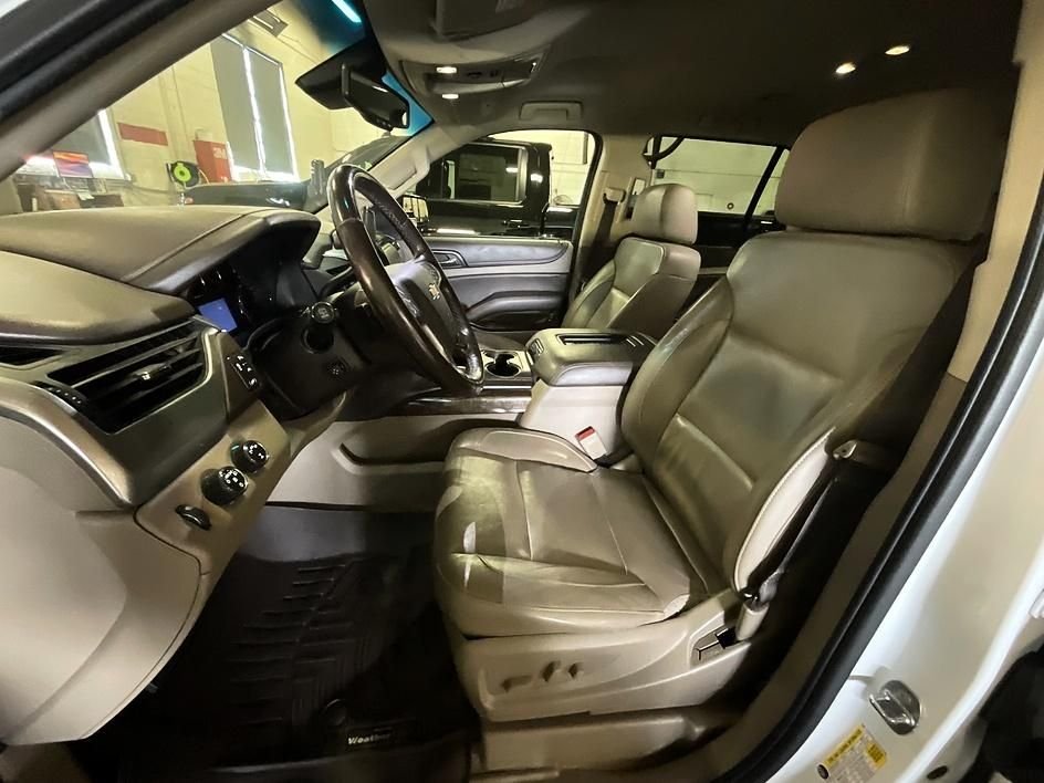 Used 2017 White Chevrolet LT image 4