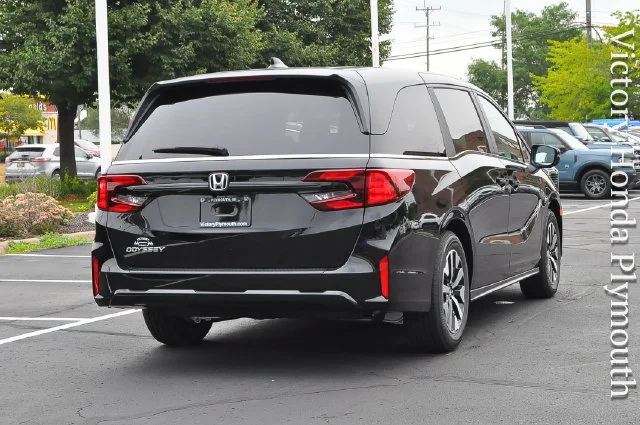 New 2026 Crystal Black Pearl Honda EX-L image 3