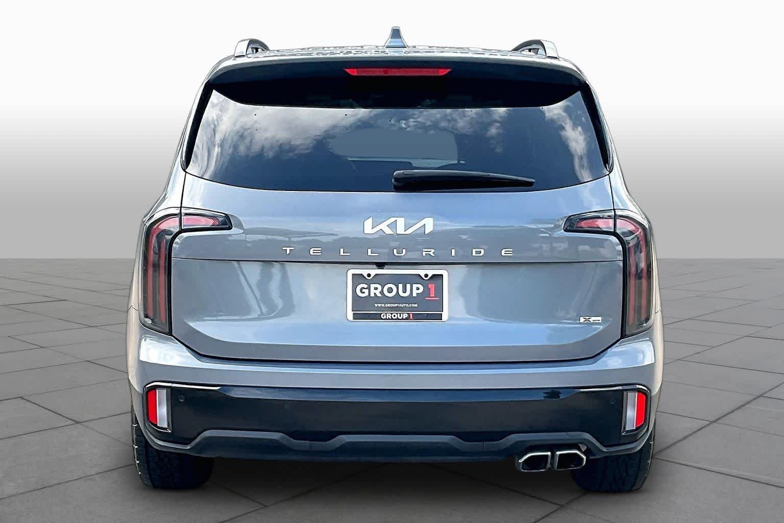 Used 2024 Everlasting Silver Kia SX X-Pro image 5