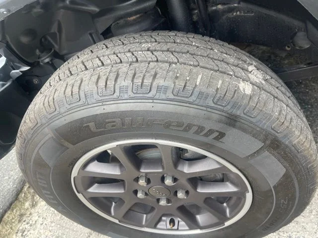 Used 2021 Gray Jeep Unlimited Sahara image 8