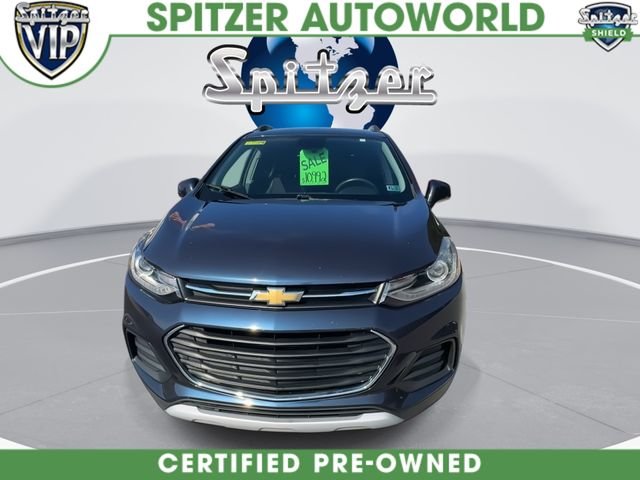 Used 2018 Blue Metallic Chevrolet LT image 3