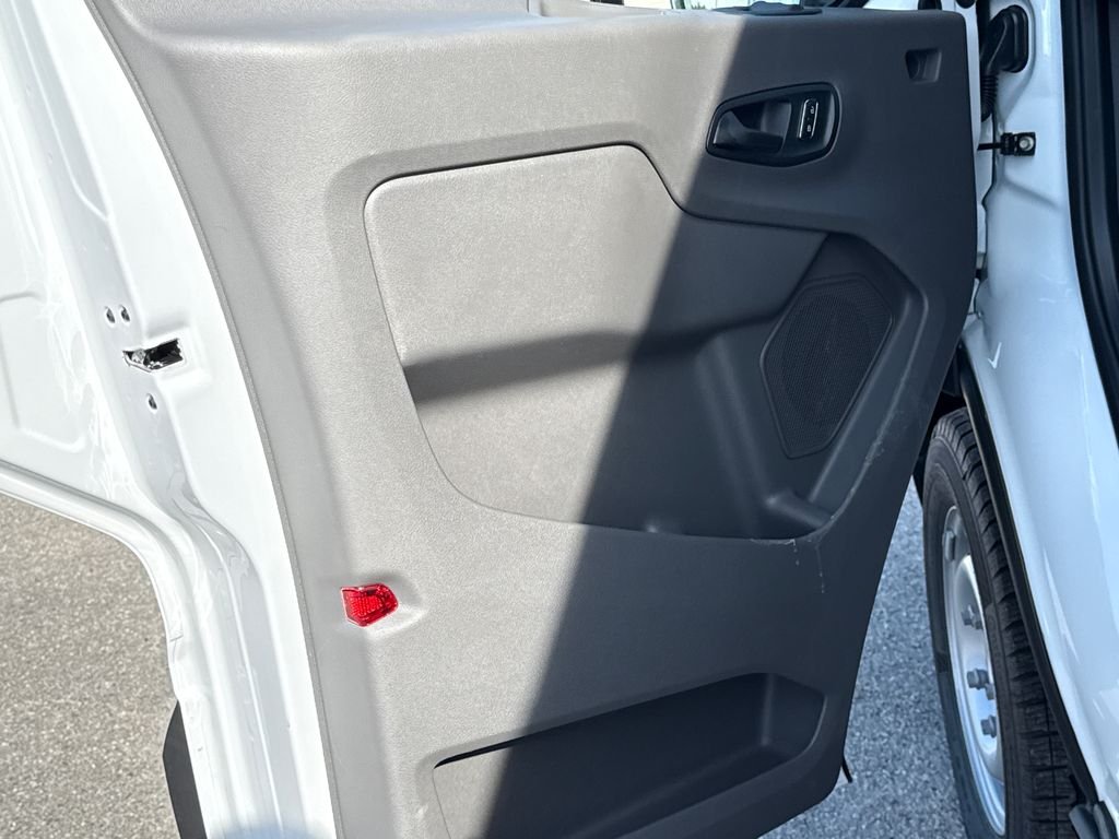 New 2026 White Ford Base image 18