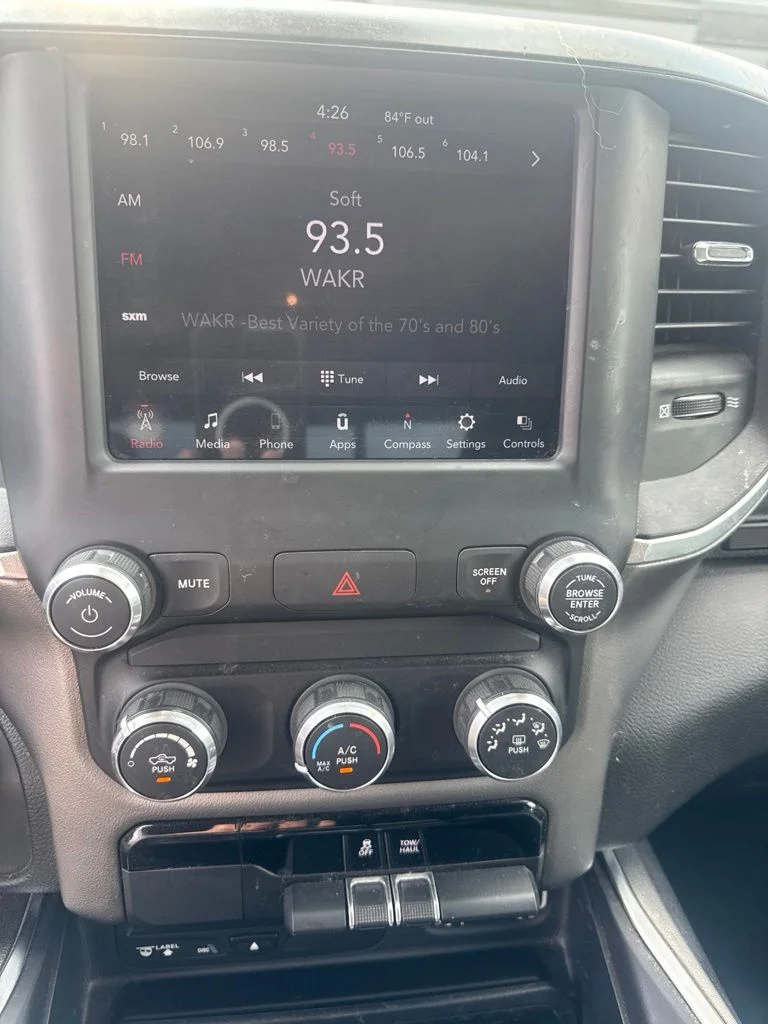 Used 2019 Blue Ram Big Horn/Lone Star image 2