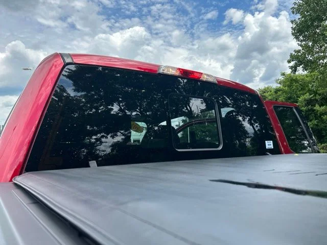 Used 2016 Red Ford XLT image 16