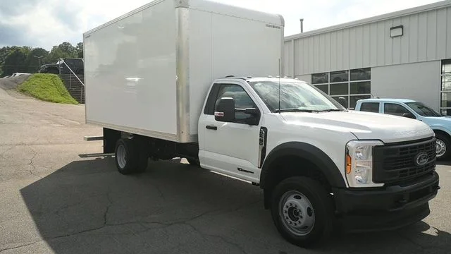 New 2026 Oxford White Ford F-550® XL image 2
