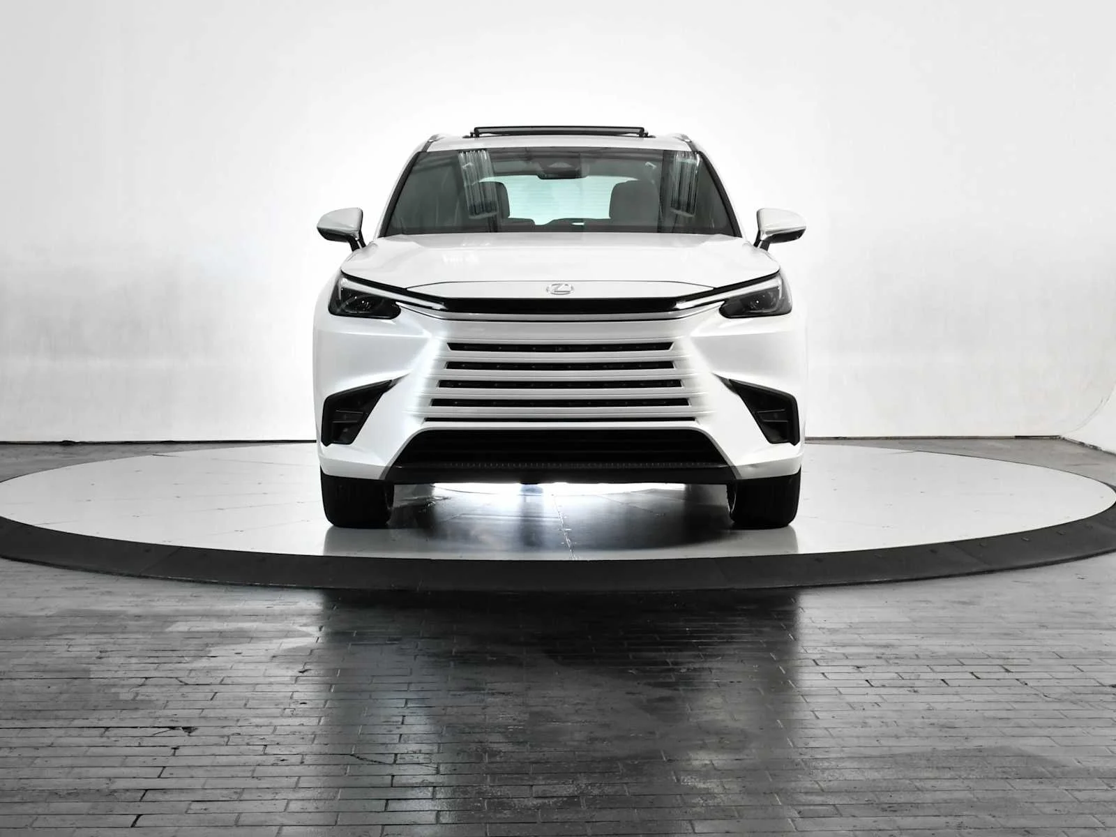 Certified Used 2025 Wind Chill Pearl Lexus Premium image 8