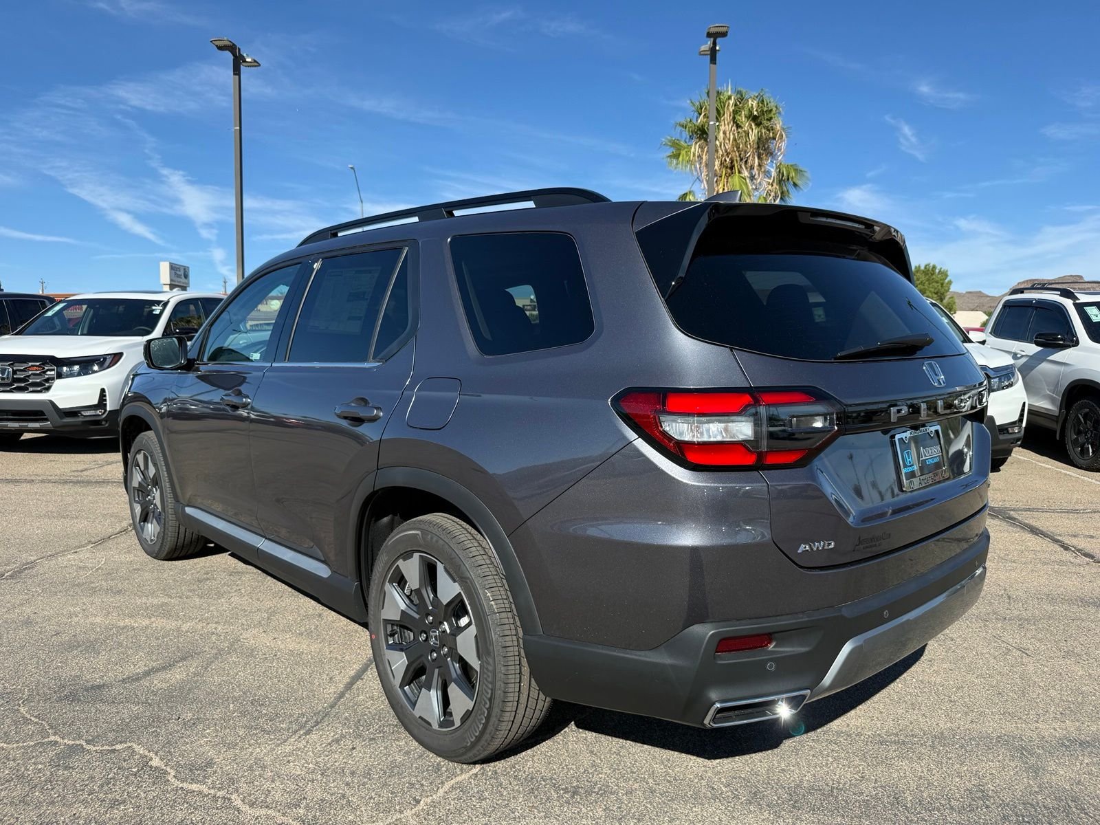 New 2026 Modern Steel Metallic Honda Touring image 9