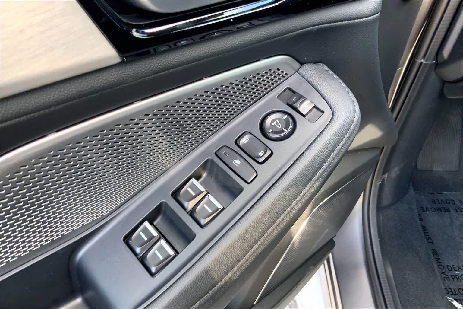 New 2026 Liquid Carbon Metallic Acura  image 18
