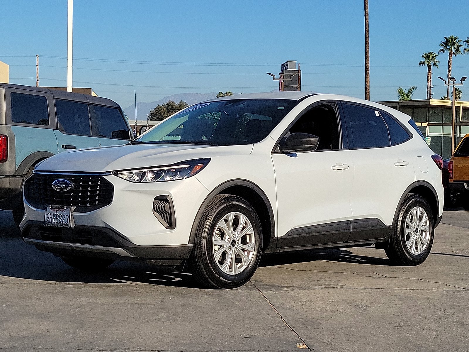 2025 Ford Escape