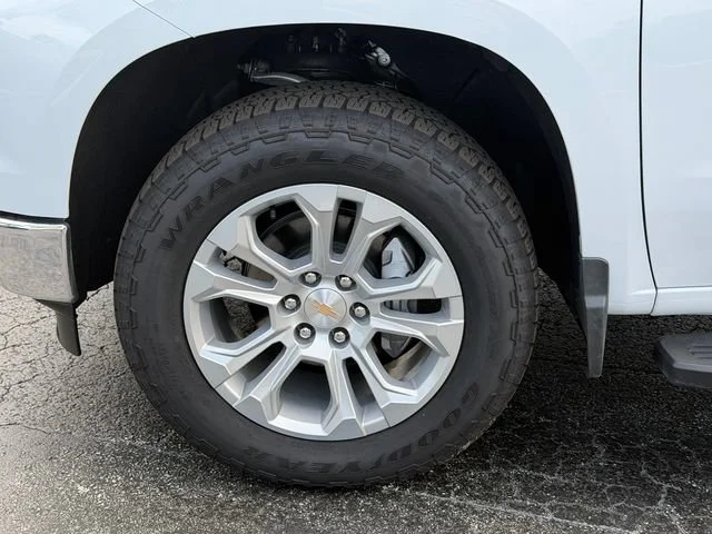 New 2026 Polar White Tricoat Chevrolet LTZ image 11