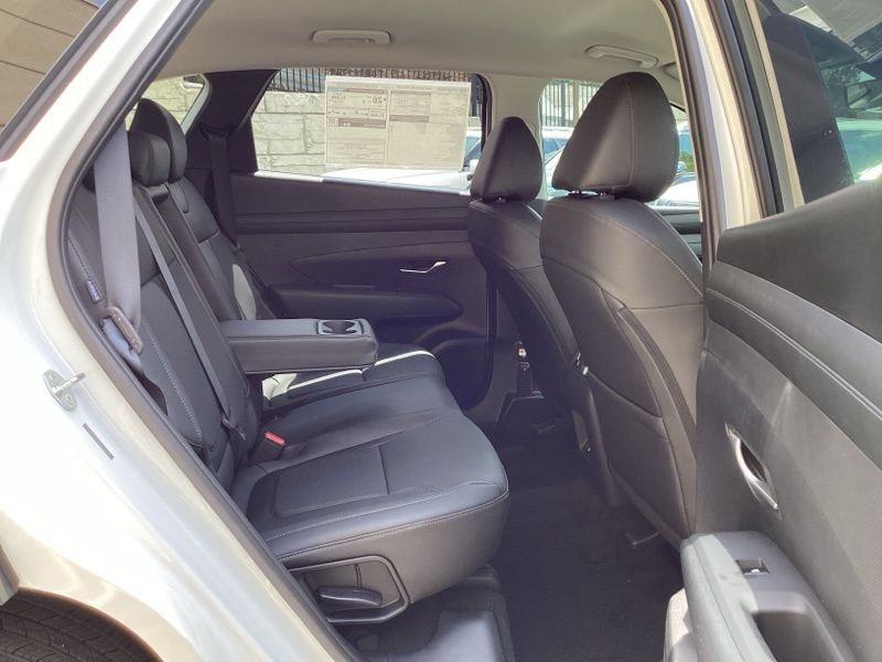 New 2026 White Hyundai SEL Plus image 12