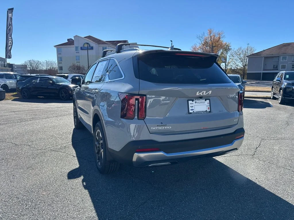 New 2026 Gray Kia S image 5