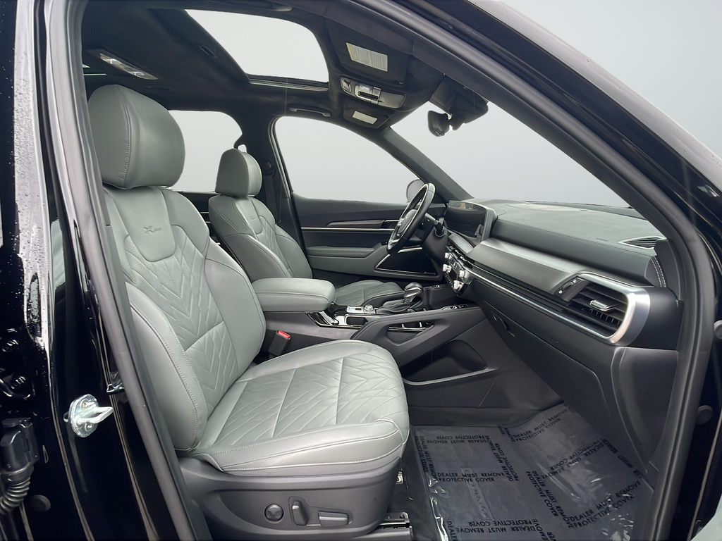 Used 2023 Black Kia SX-Prestige X-Pro image 15