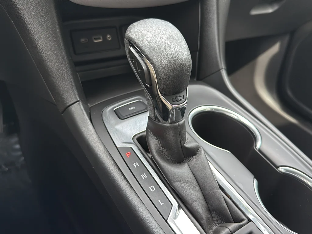 Used 2024 Black Chevrolet LS image 28