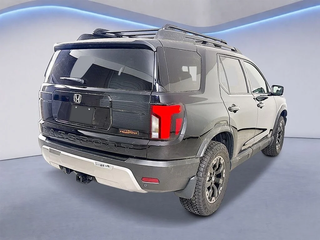 New 2026 Crystal Black Pearl Honda TrailSport Elite image 4