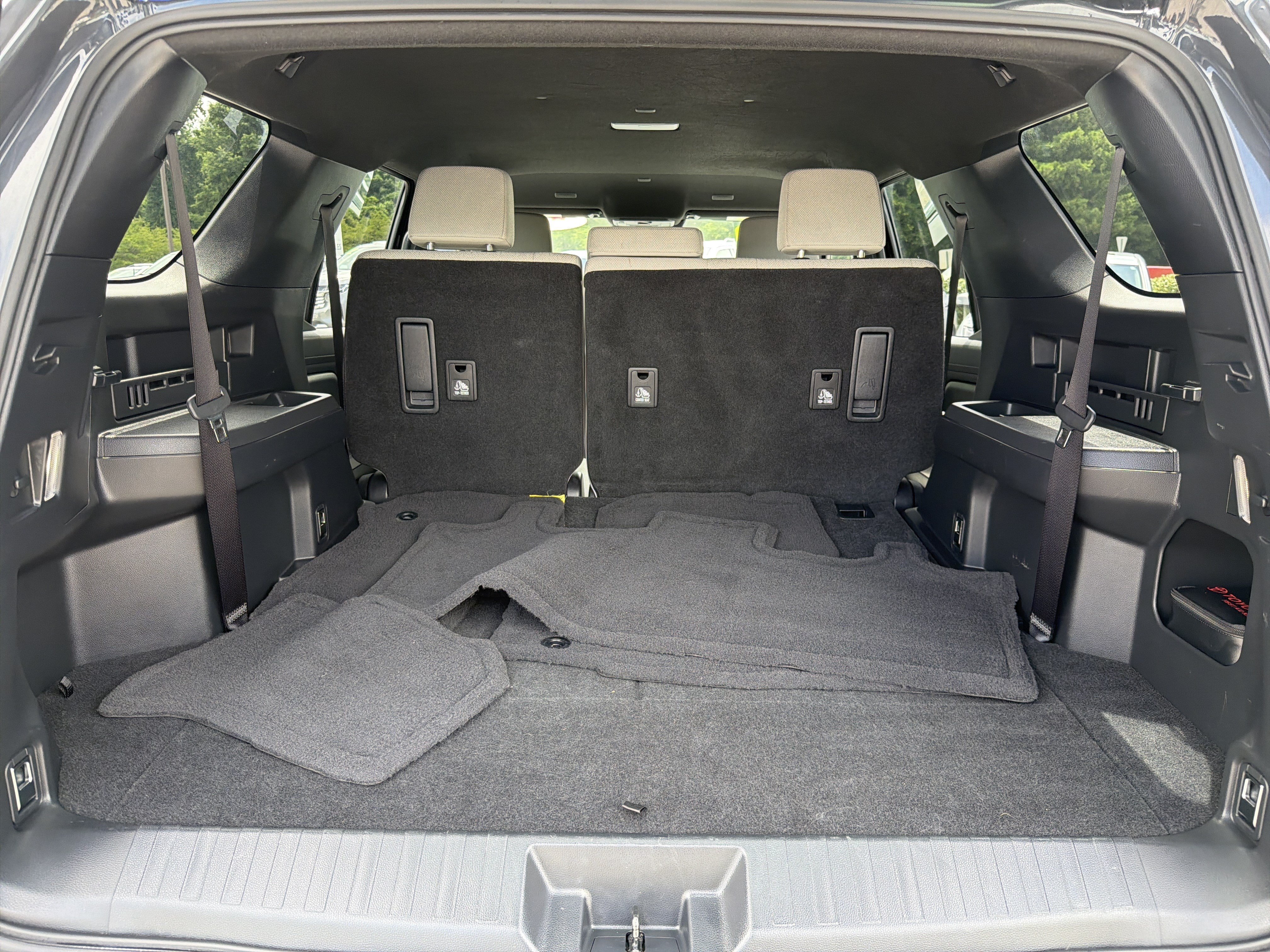 Certified Used 2025 Underground Toyota SR5 image 28