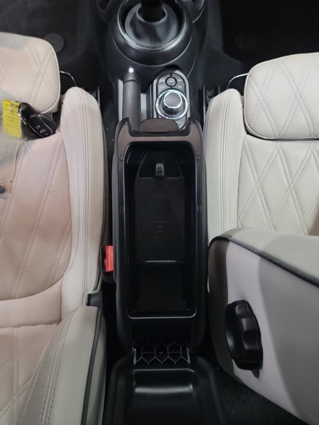 Used 2024 MINI Yours Enigmatic Black Metallic MINI Cooper S image 28