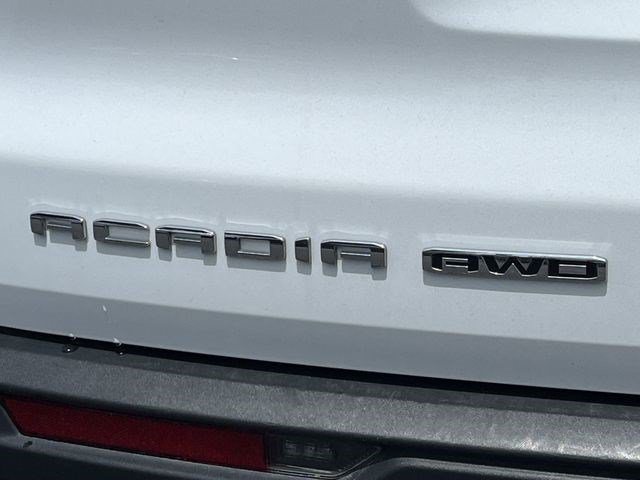 Used 2024 Summit White GMC AWD Elevation image 26
