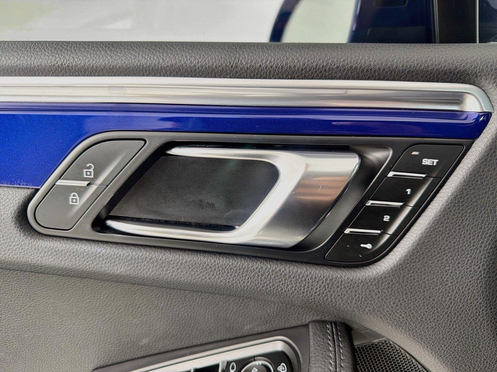 Used 2023 Gentian Blue Metallic Porsche S image 8