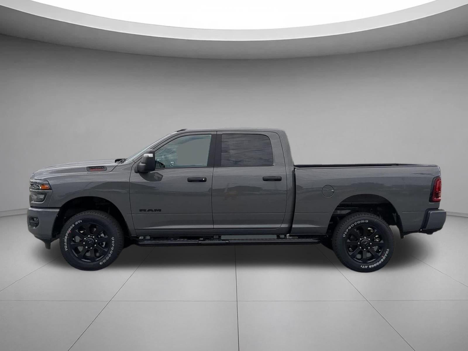 New 2026 Ceramic Gray Clear-Coat Exterior Paint RAM Big Horn image 2