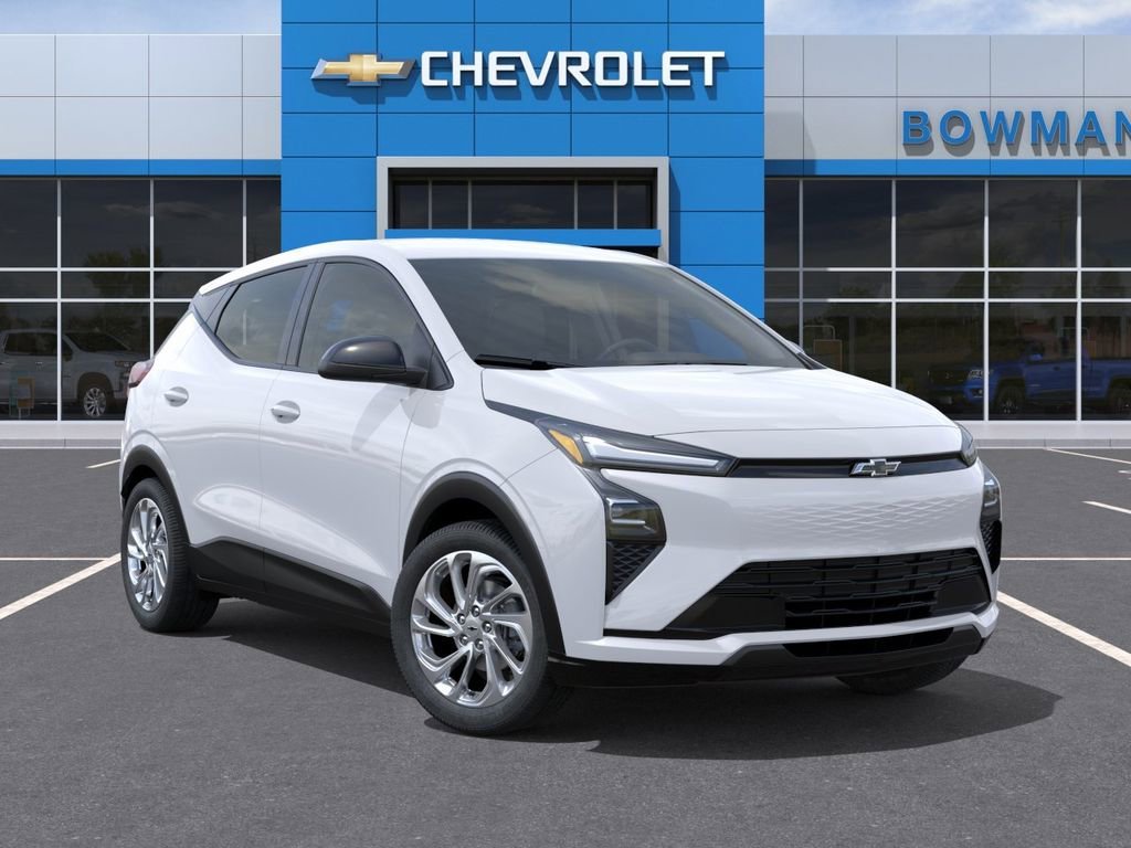 2027 Chevrolet Bolt LT - Photo 7