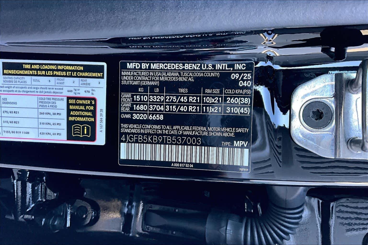 Used 2026 Obsidian Black Metallic Mercedes-Benz GLE 450 image 31