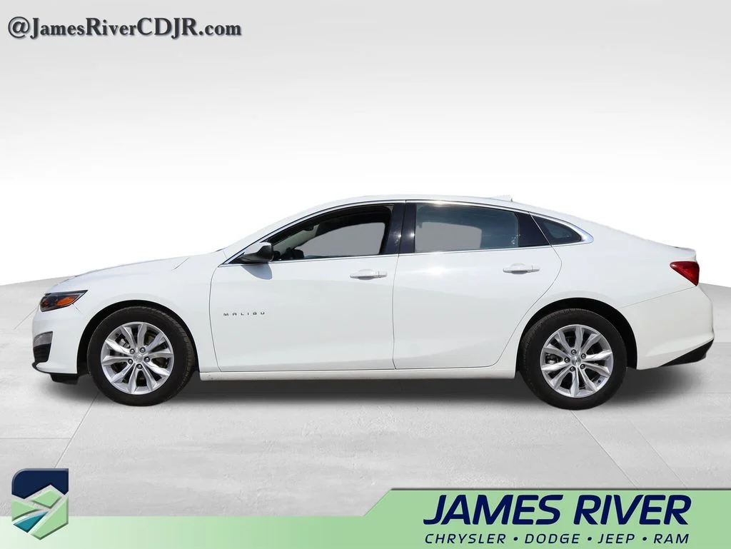 Used 2024 White Chevrolet LT image 2