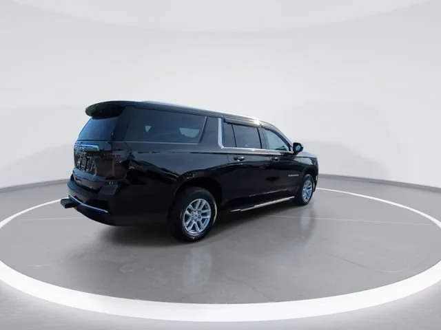 Used 2021 Black Chevrolet LT image 8