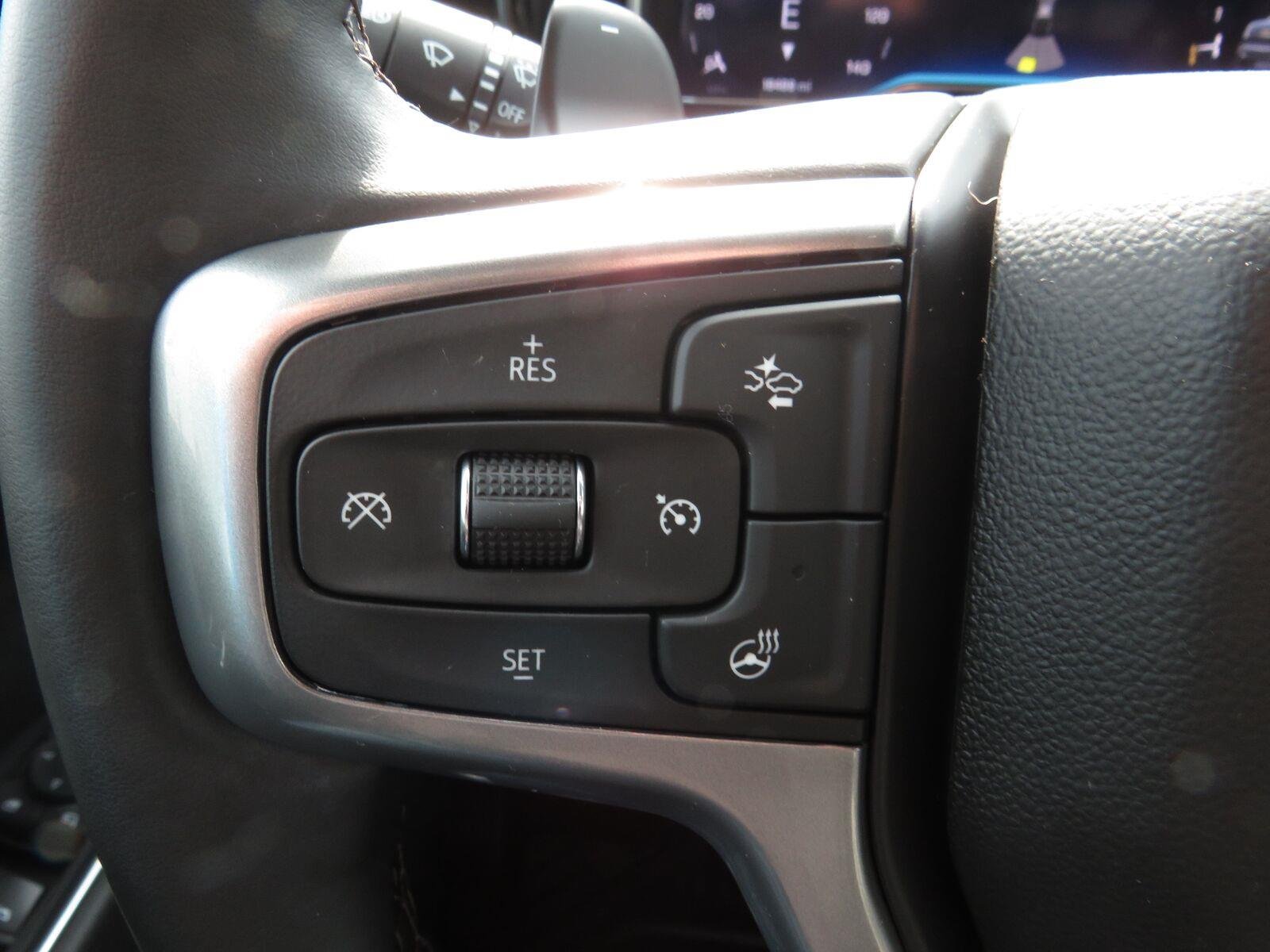 Used 2025 Black Chevrolet LTZ image 33