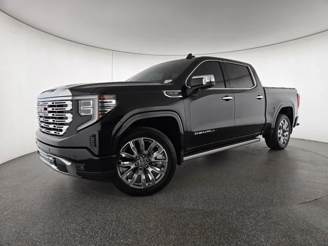 2026 GMC Sierra 4WD Crew Cab Short Box Denali's photo