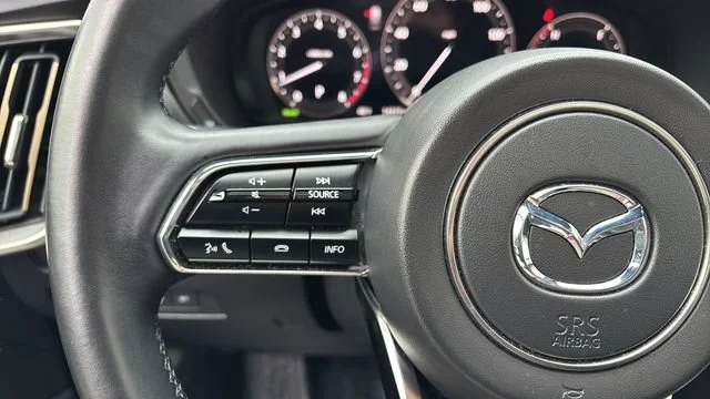 Used 2025  Mazda Premium Plus Package image 23