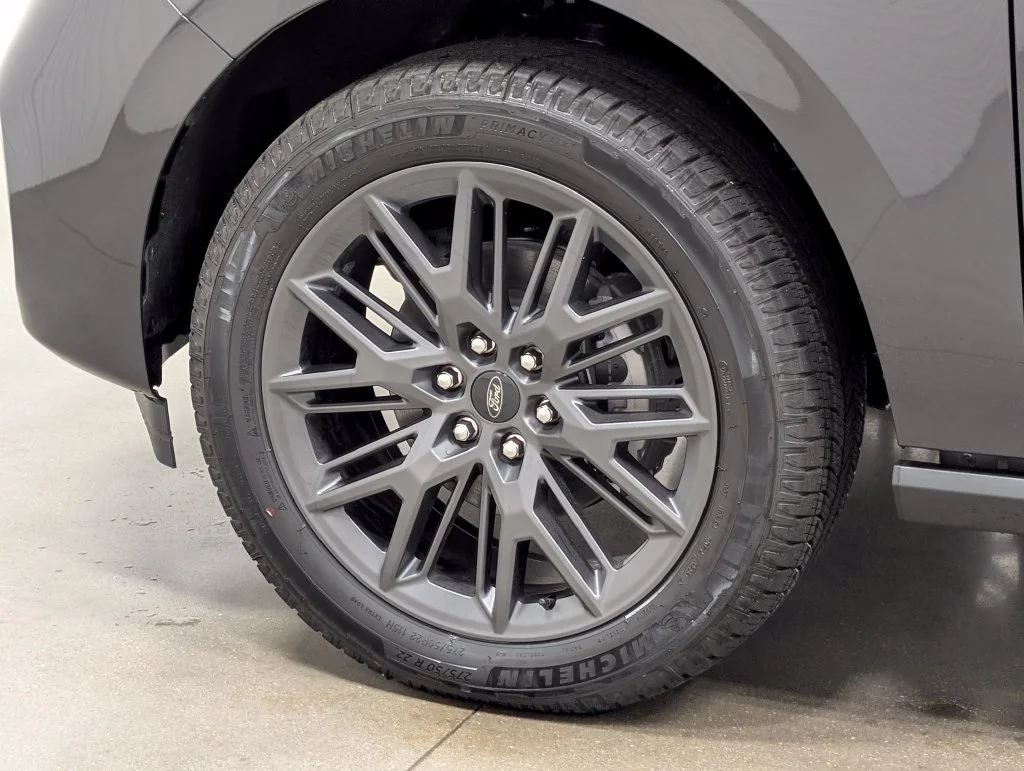New 2027 Dark Matter Gray Metallic Ford MAX Platinum image 2