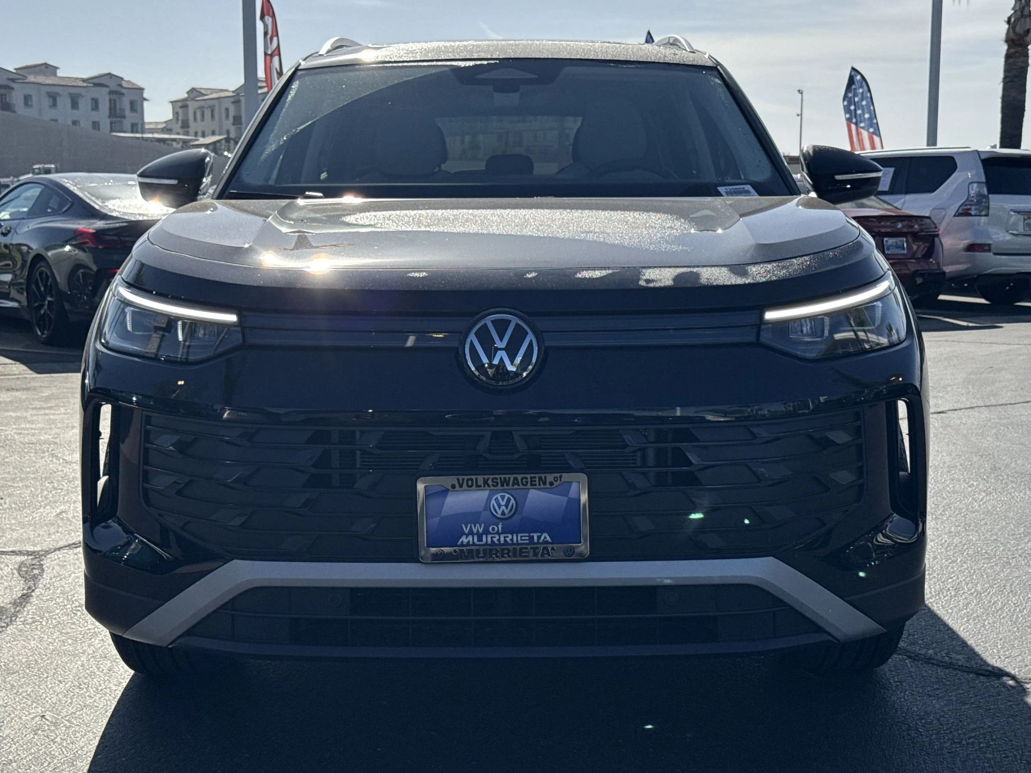 New 2026 Deep Black Pearl Volkswagen SE image 2