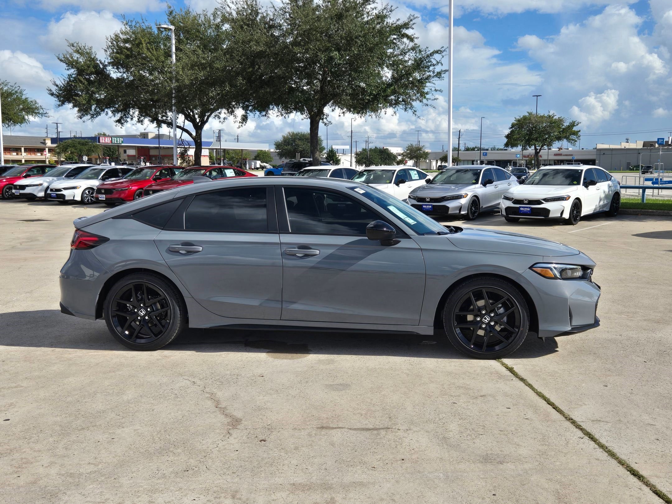 New 2026 Urban Gray Pearl Honda Sport image 3