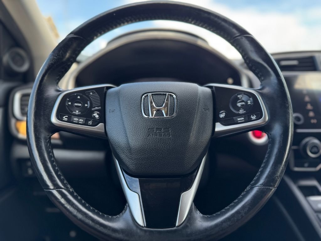 Used 2017 Dark Olive Metallic Honda Touring image 17