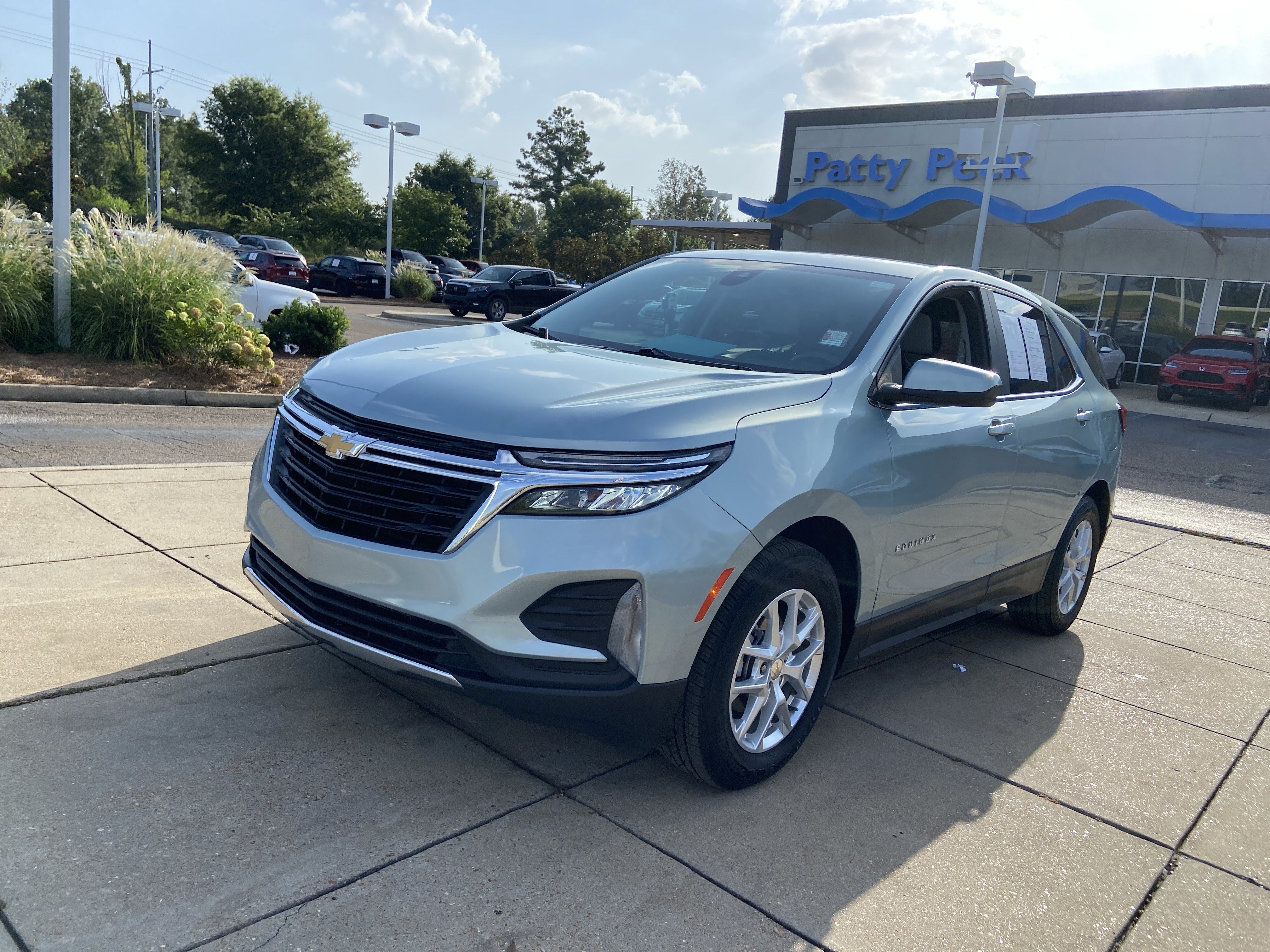Used 2022 Seaglass Blue Metallic Chevrolet LT image 4