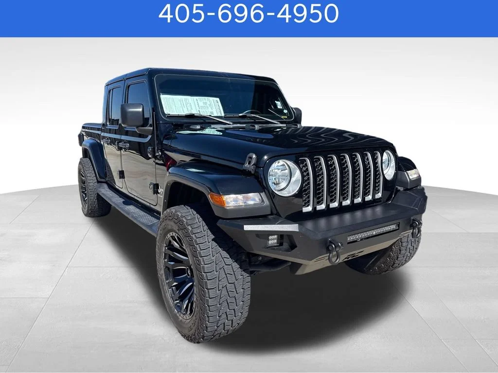 Pre-Owned 2022 Jeep Gladiator Overland