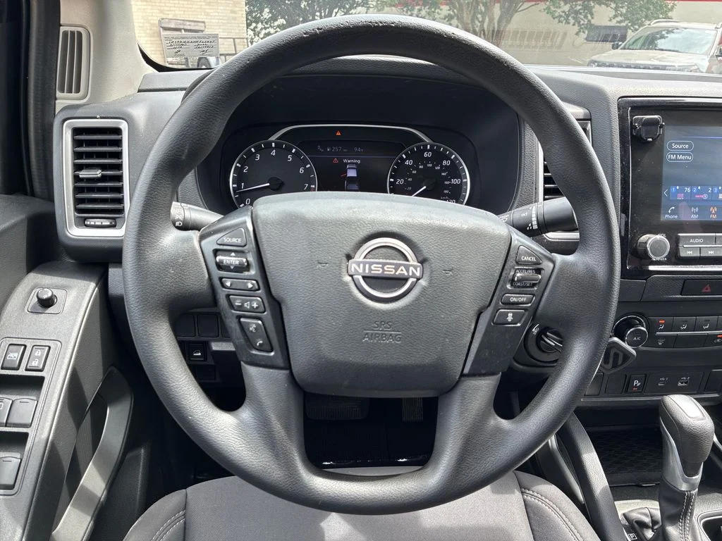 Used 2022 Blue Nissan SV image 21