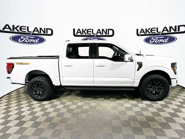 New 2026 White Ford Tremor image 3